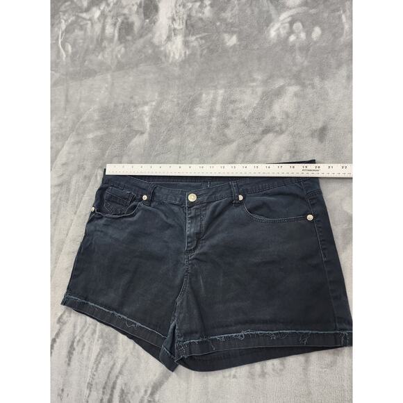 Reign High Rise Cuffed Denim Shorts Size 20 Washed Black Stretch Cotton Casual - Picture 7 of 11